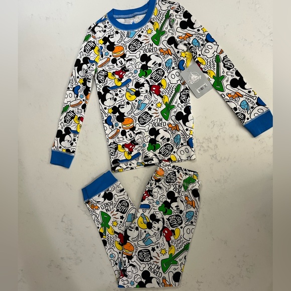 Disney Other - NWT 🖤 Disney boy pajama set 🐭 size - 6 years ✨